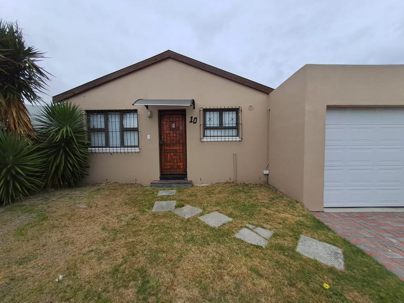 2 Bedroom Property for Sale in Ottery Western Cape